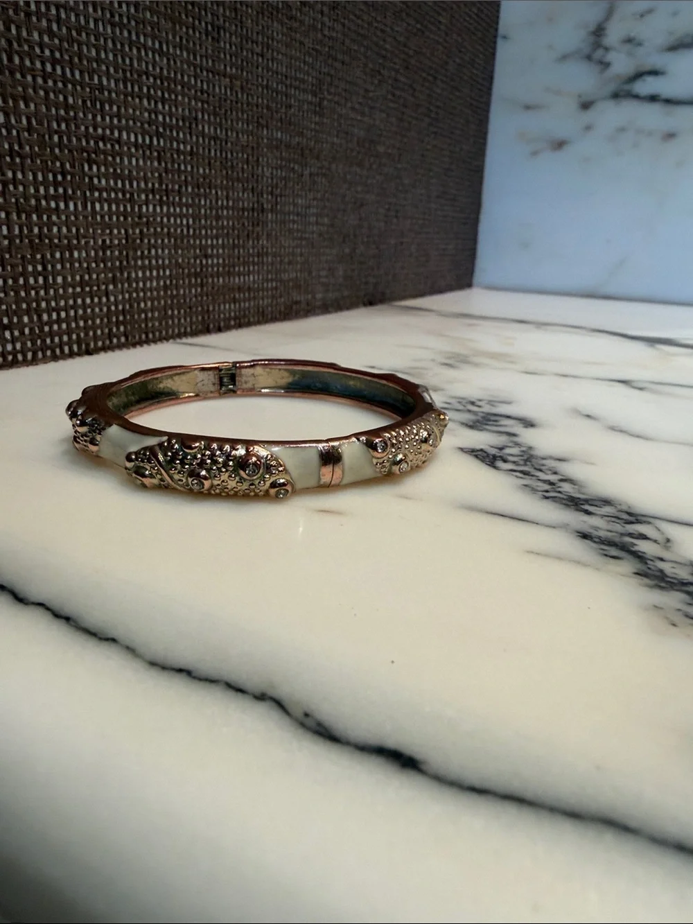 Elegant White and Gold Crystal Enamel Bracelet